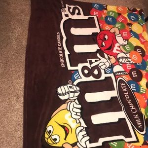 M&M World Blanket